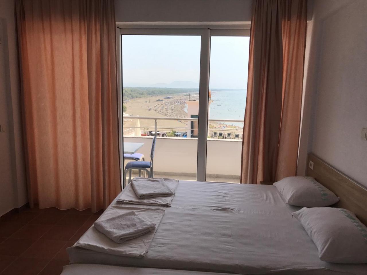 أولتْسي Hotel La Rosa Negra المظهر الخارجي الصورة